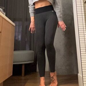 Calvin Klein Power Stretch Grey Pants (XS)